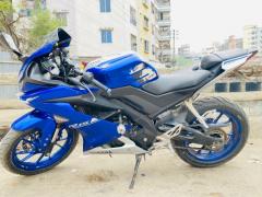 YAMAHA R15 V3